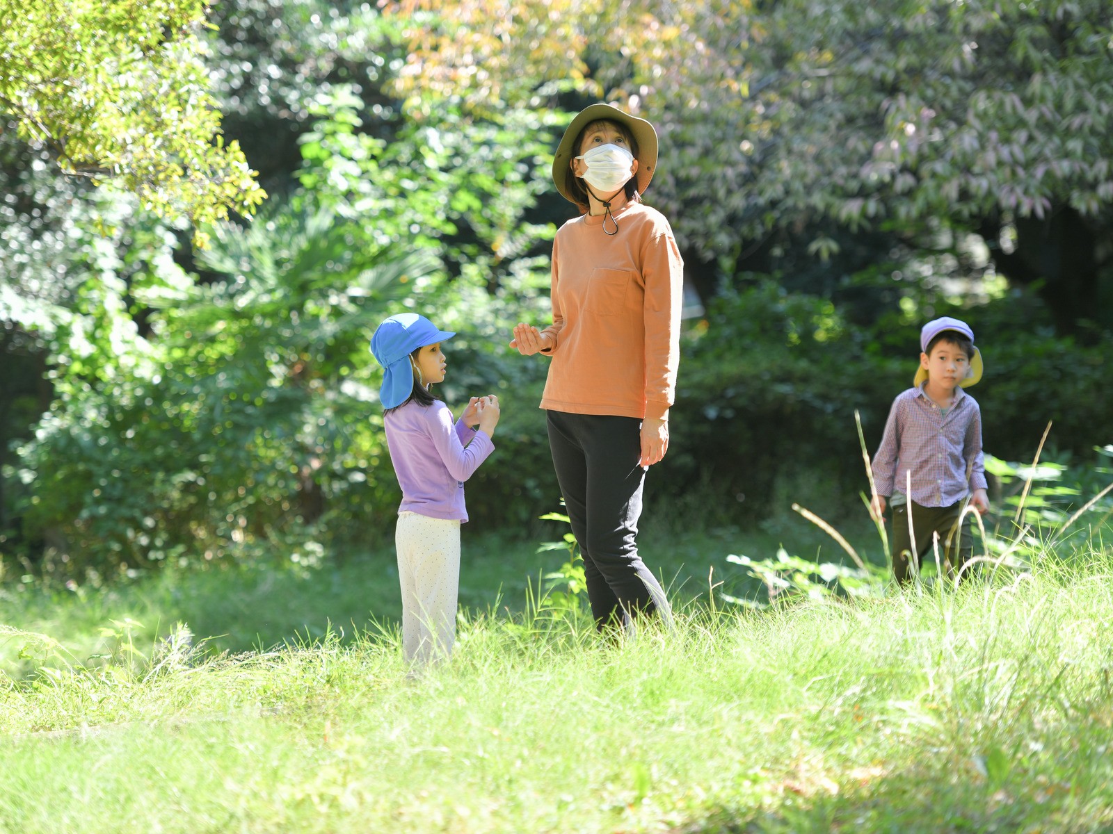 チームで子どもを見守る保育